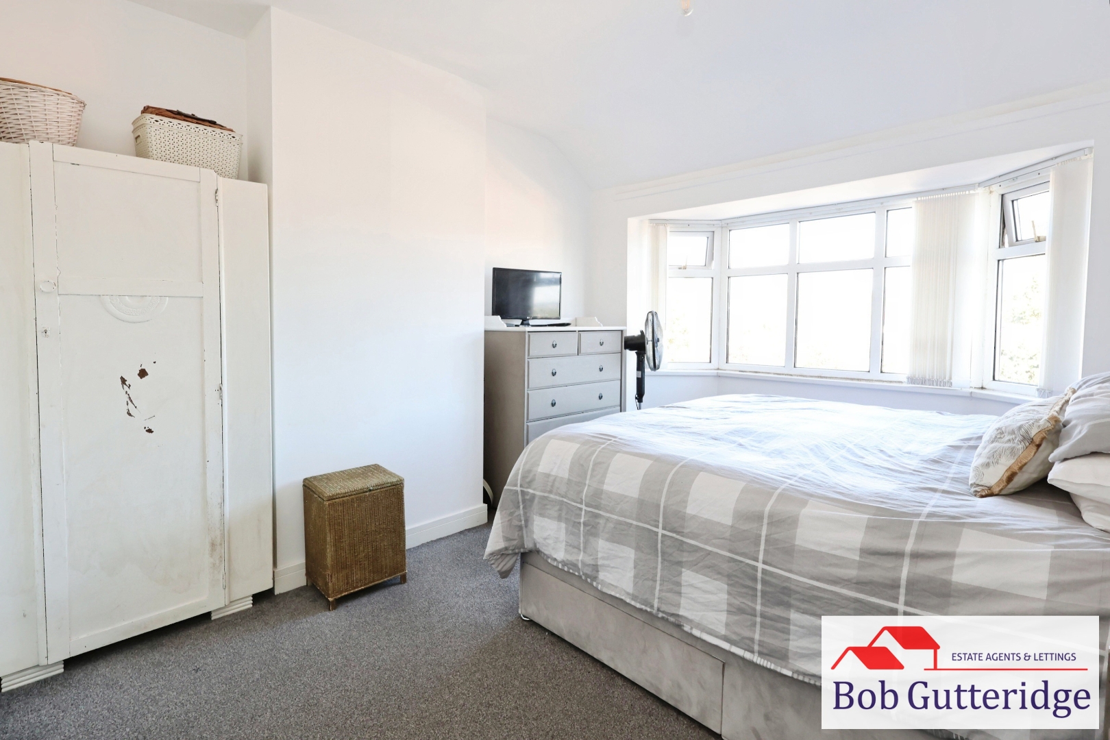 BEDROOM ONE (FRONT)